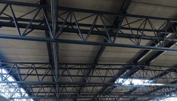 磐石桁架结构皮相的处理每每分为哪几个步调流程